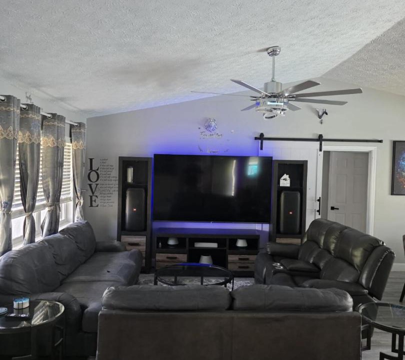 Photo of Livingroom in Port Saint Lucie