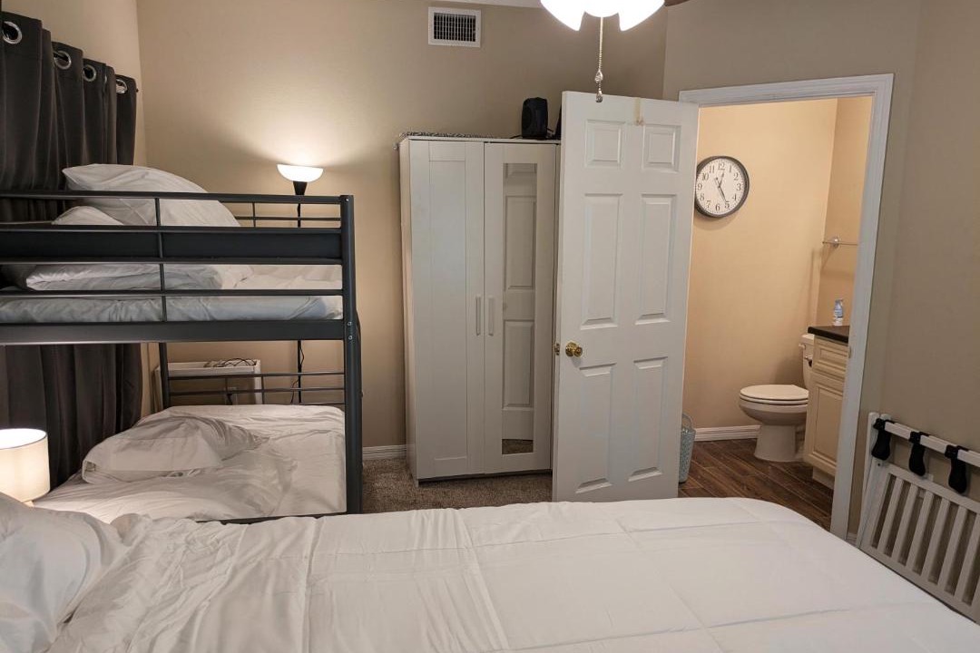 Photo of Bedroom in Cypress Gardens