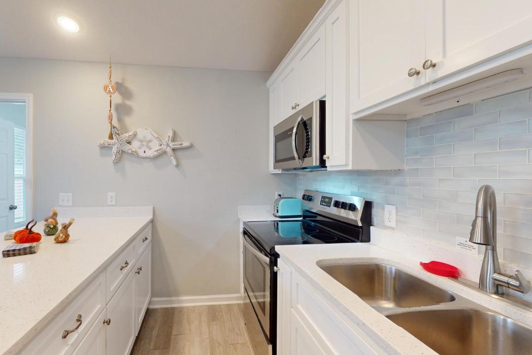 Photo of Kitchen in Treasure Cove
