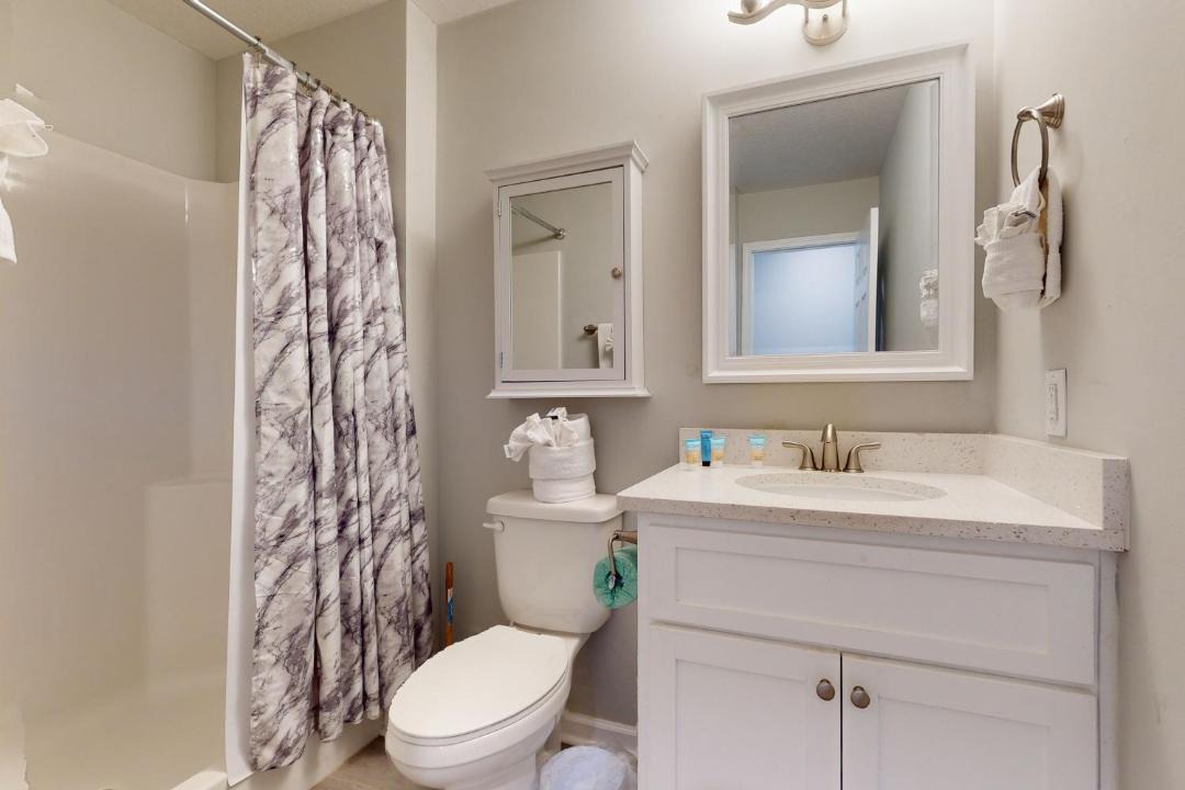 Photo of Bathroom in Treasure Cove