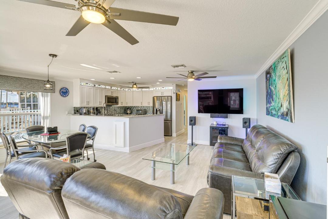 Photo of Livingroom in Nettles Island
