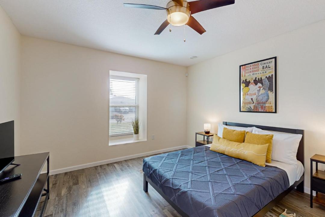 Photo of Bedroom in Gulf Cove