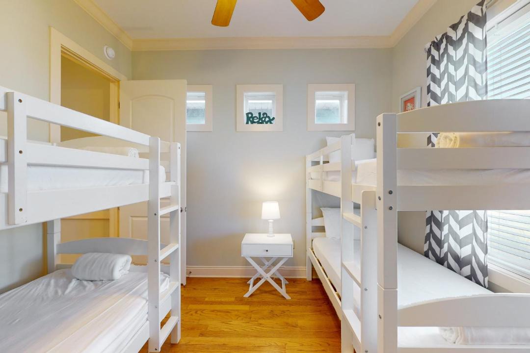 Photo of Bedroom in Crescent Beach