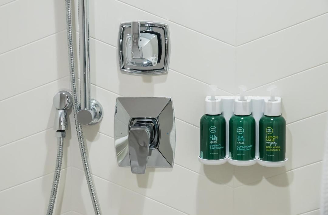 Photo of Bathroom in Tropic