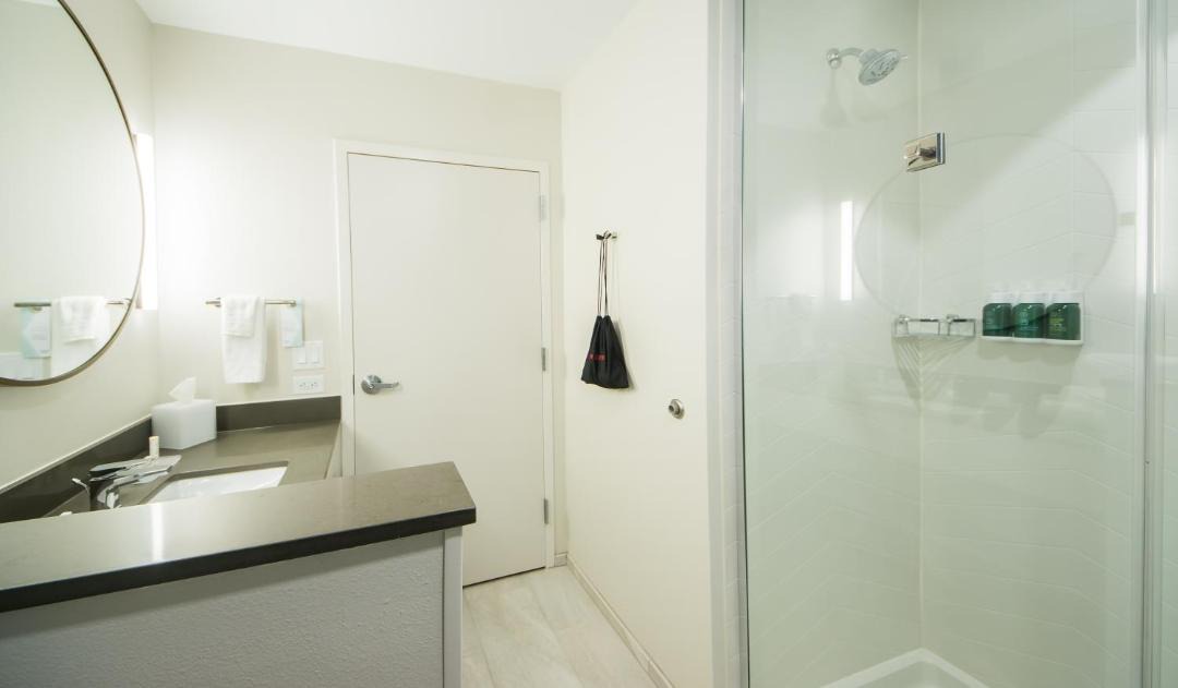 Photo of Bathroom in Tropic