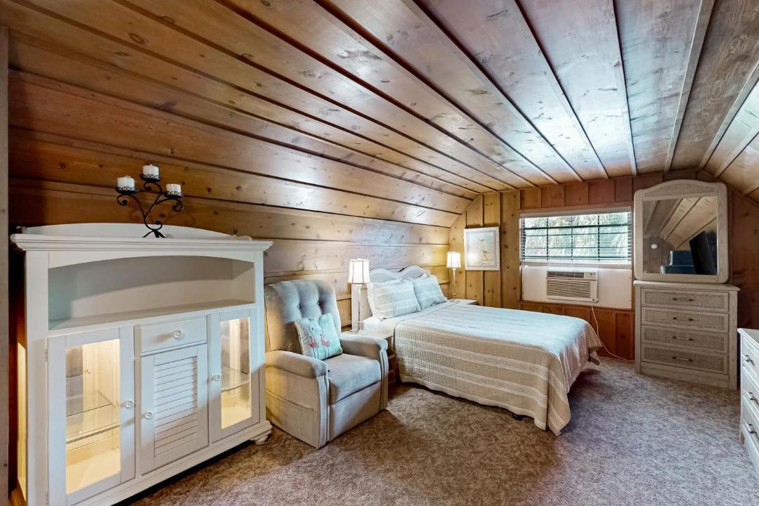 Photo of Bedroom in Cocoa
