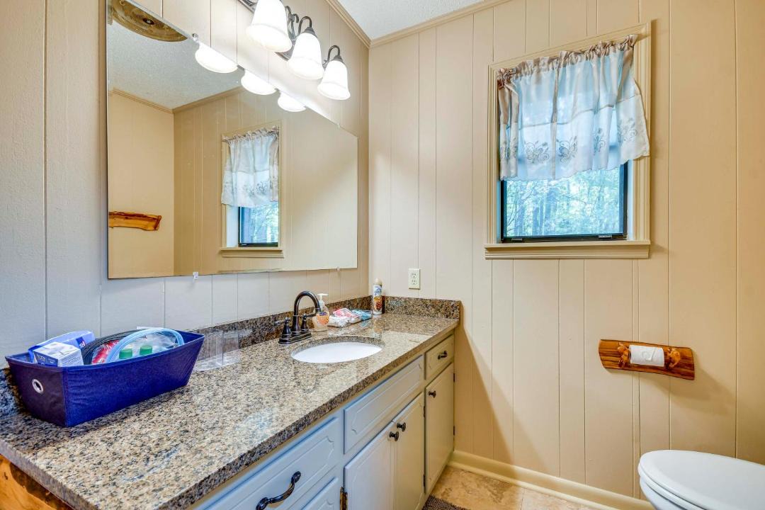 Photo of Bathroom in Alexander City