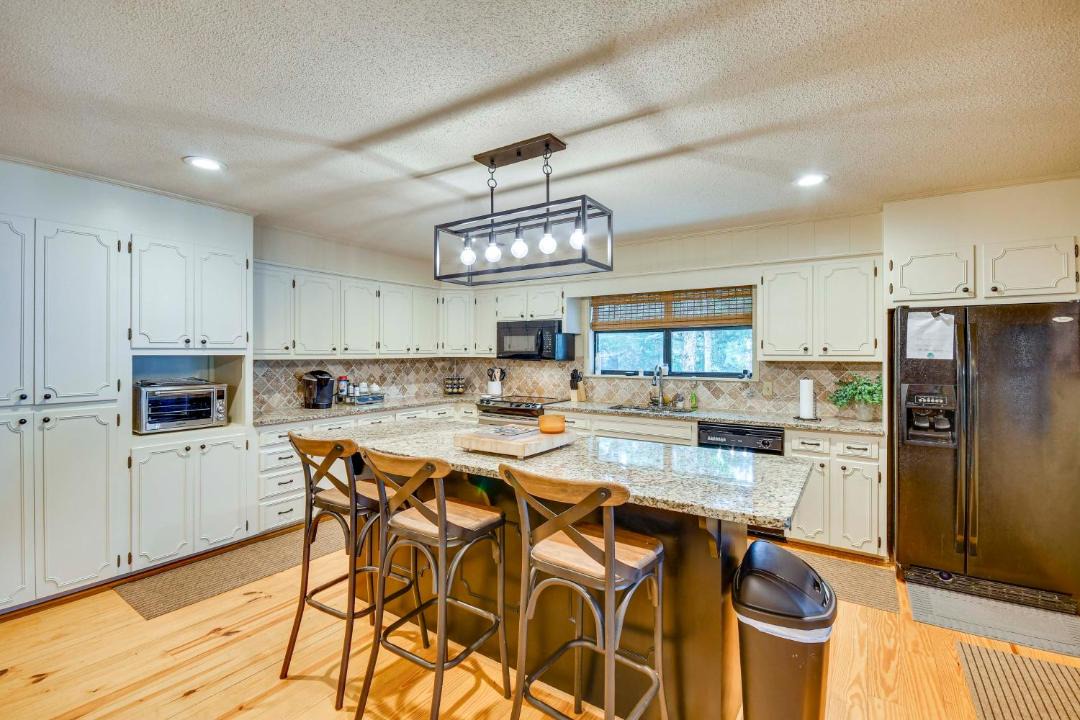 Photo of Kitchen in Alexander City