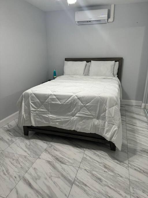 Photo of Bedroom in Seffner Community Alliance