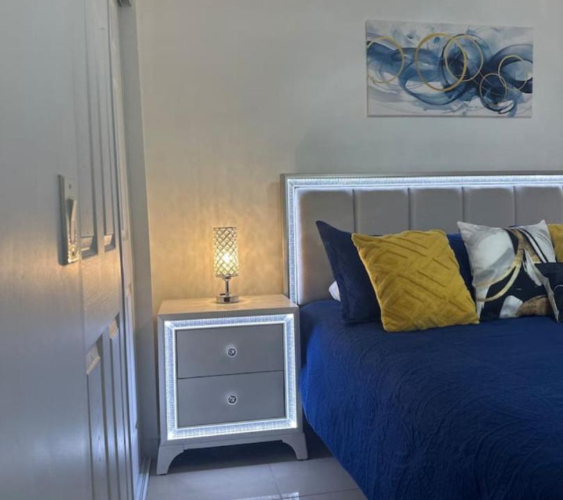 Photo of Bedroom in Pembroke Pines