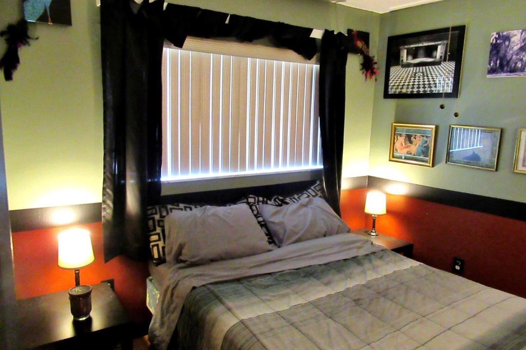 Photo of Bedroom in Orient Park