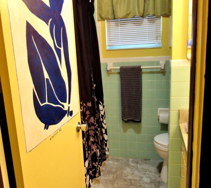 Photo of Bathroom in Orient Park