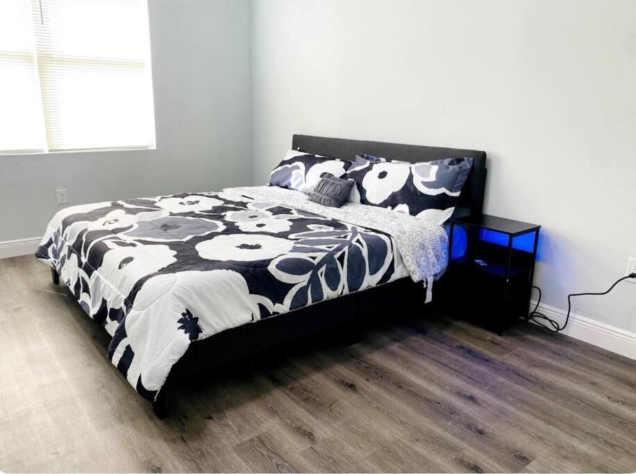 Photo of Bedroom in South Gulf Cove