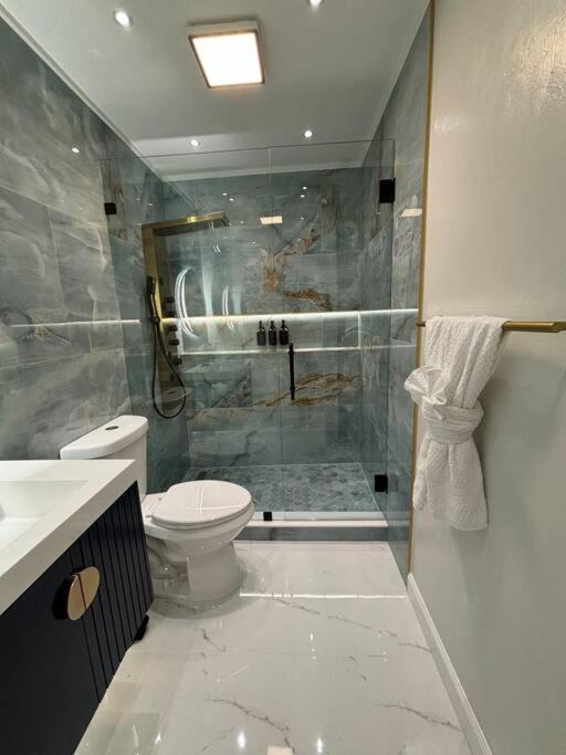 Photo of Bathroom in San Carlos Park