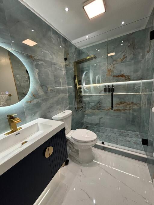 Photo of Bathroom in San Carlos Park