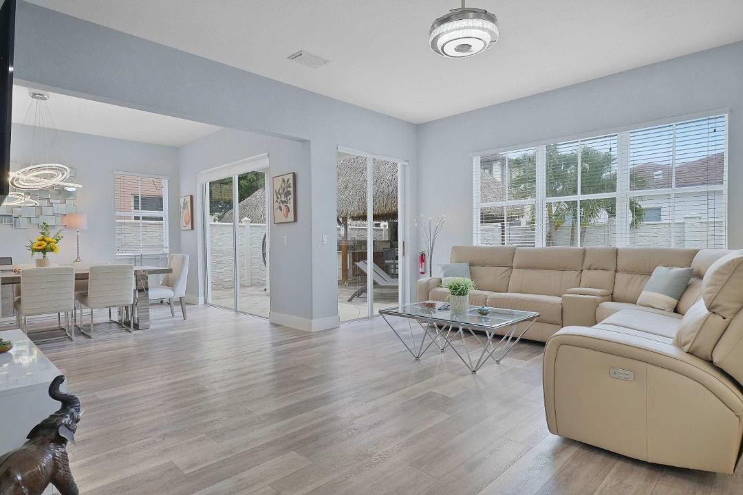 Photo of Livingroom in Miami Lakes