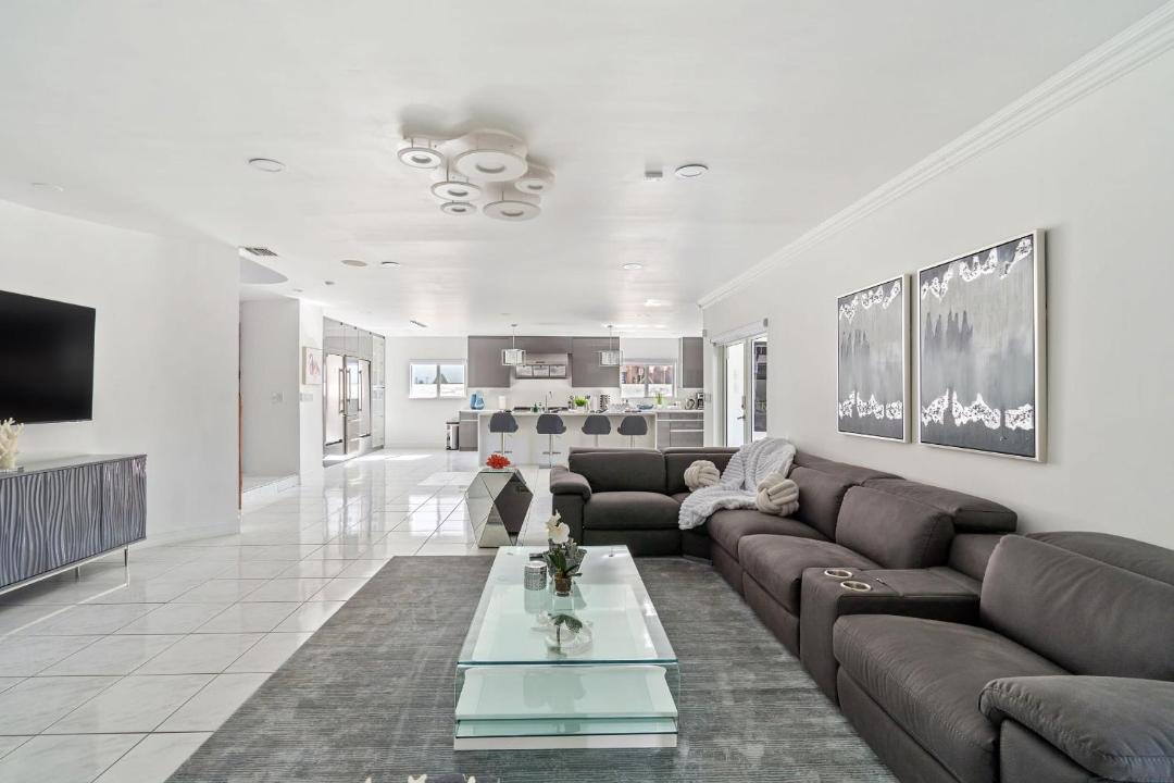 Photo of Livingroom in Miami Lakes