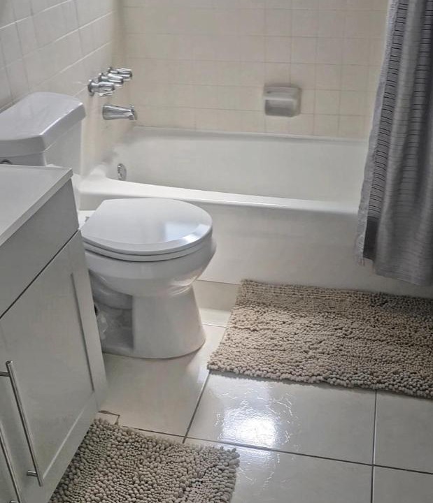 Photo of Bathroom in Cooper City