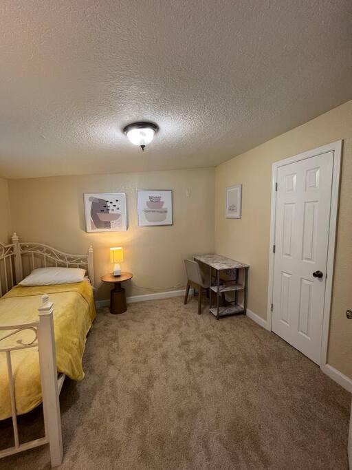 Photo of Bedroom in Westside