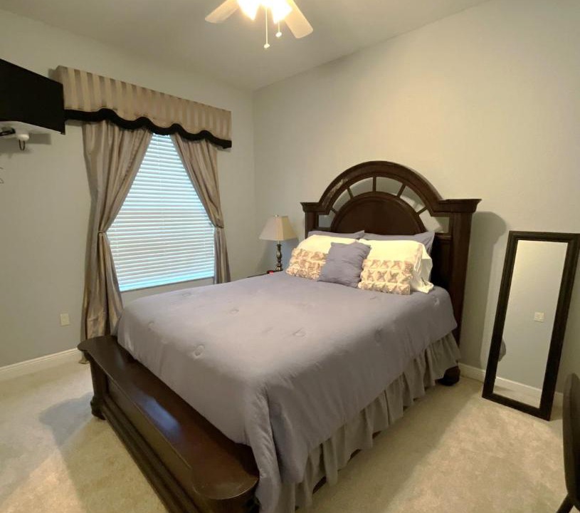 Photo of Bedroom in Wesley Chapel