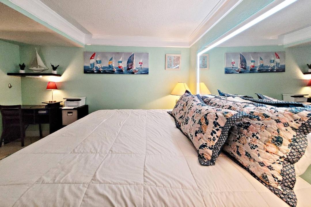 Photo of Bedroom in Daytona Beach Shores