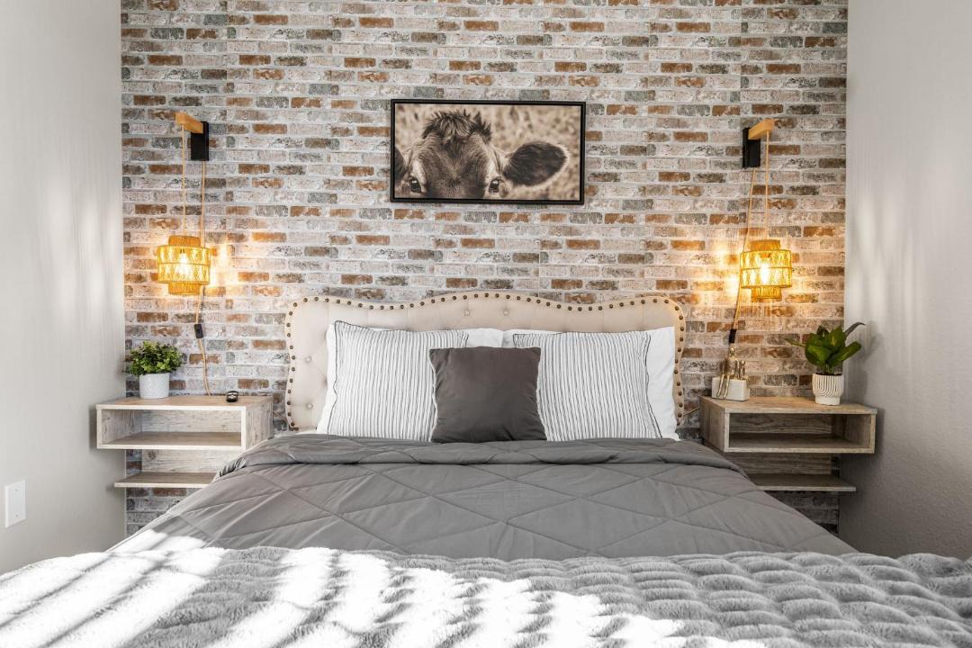 Photo of Bedroom in Westchase