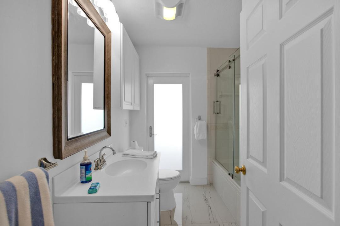 Photo of Bathroom in Pompano Isles