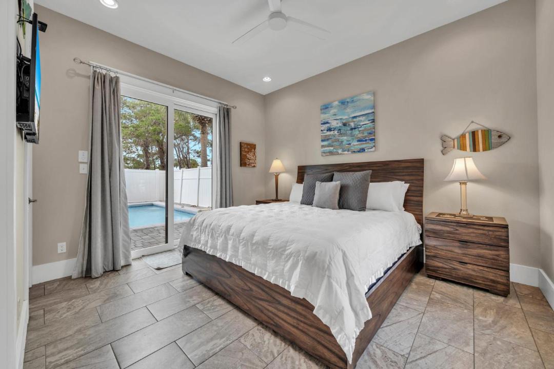 Photo of Bedroom in Emerald Waters Village