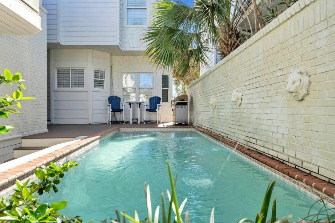 Photo of Patio Balcony in Miramar Beach