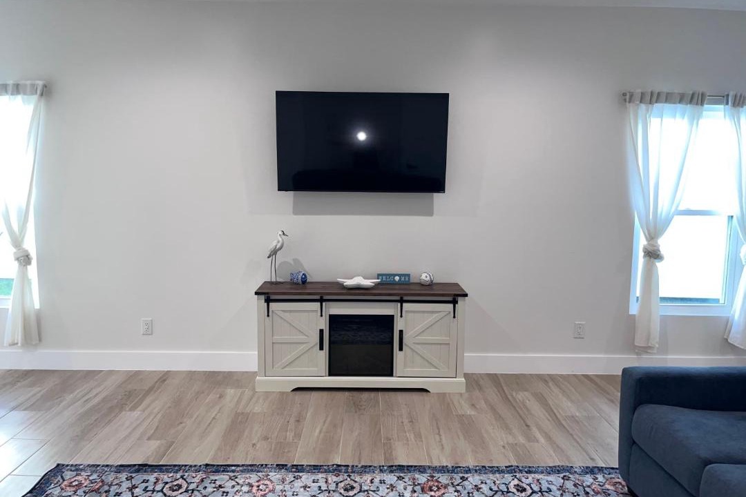 Photo of Livingroom in Foley