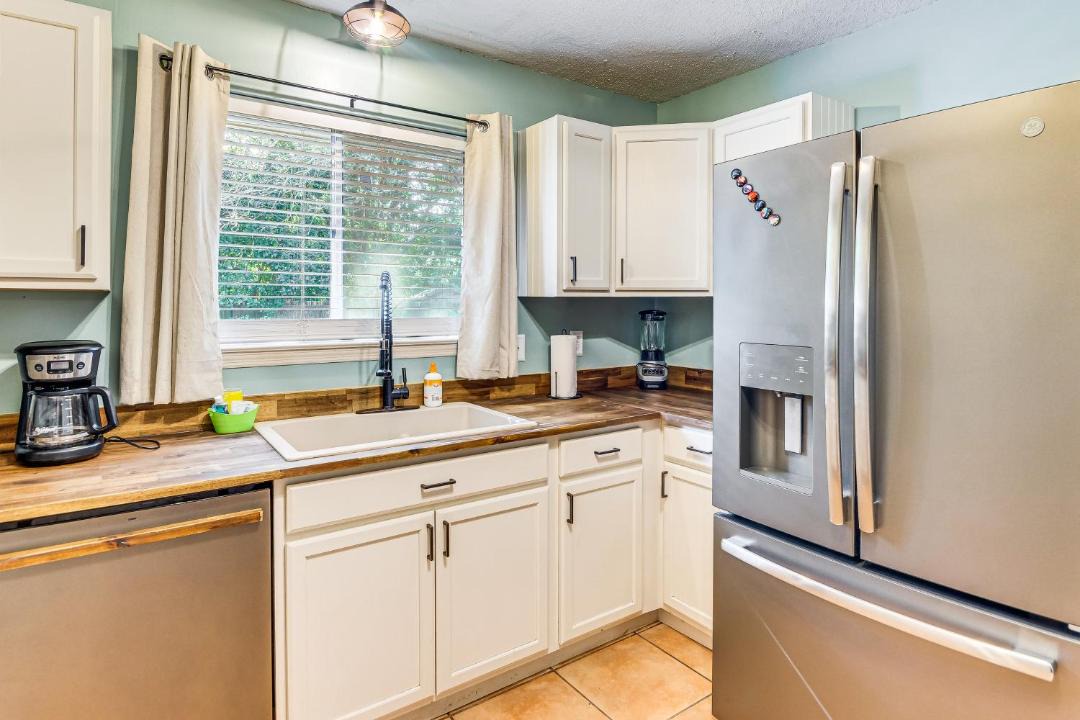 Photo of Kitchen in Gulf Breeze