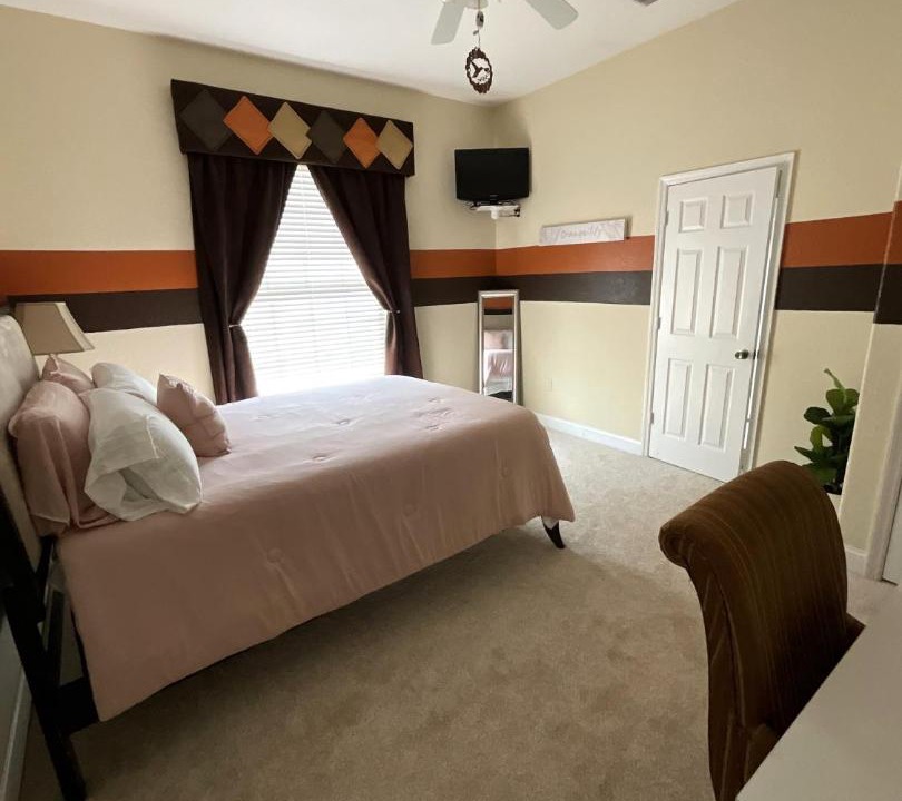 Photo of Bedroom in Wesley Chapel