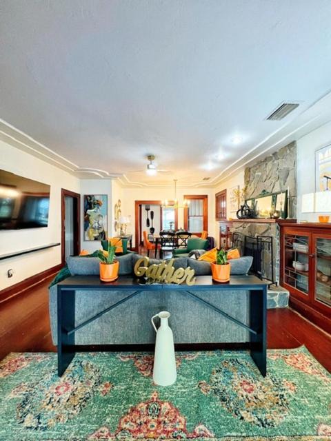 Photo of Livingroom in Sebring