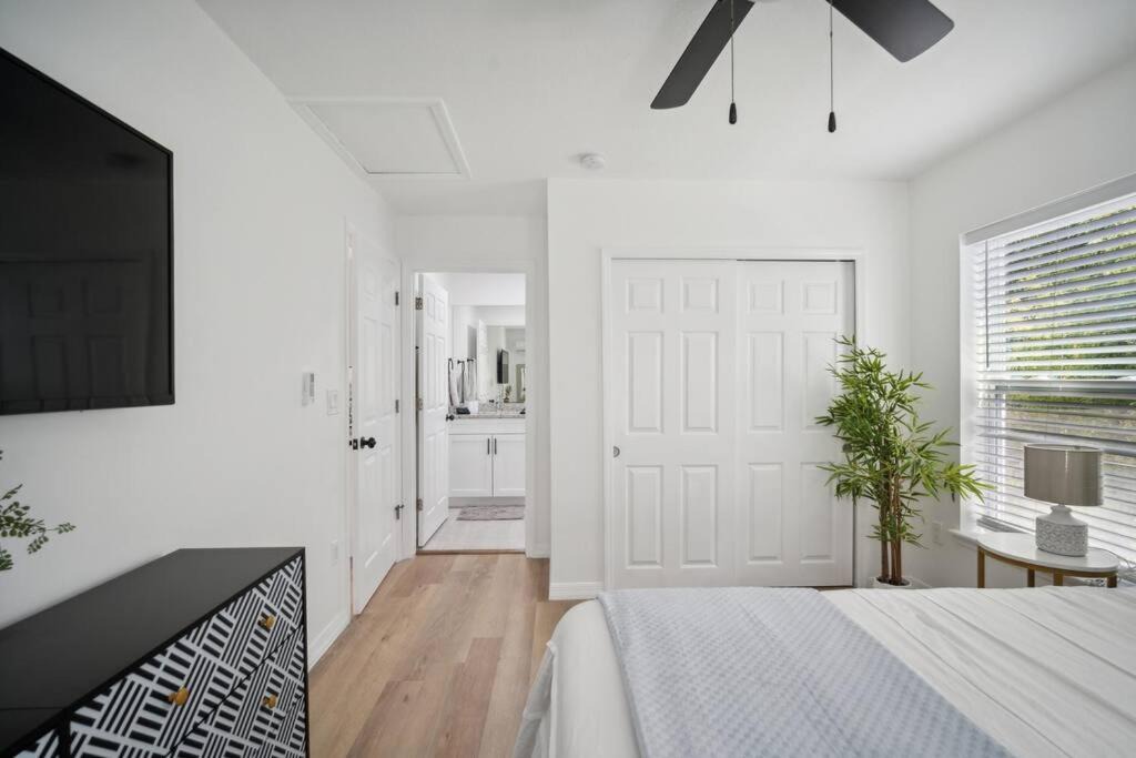 Photo of Bedroom in Sulphur Springs