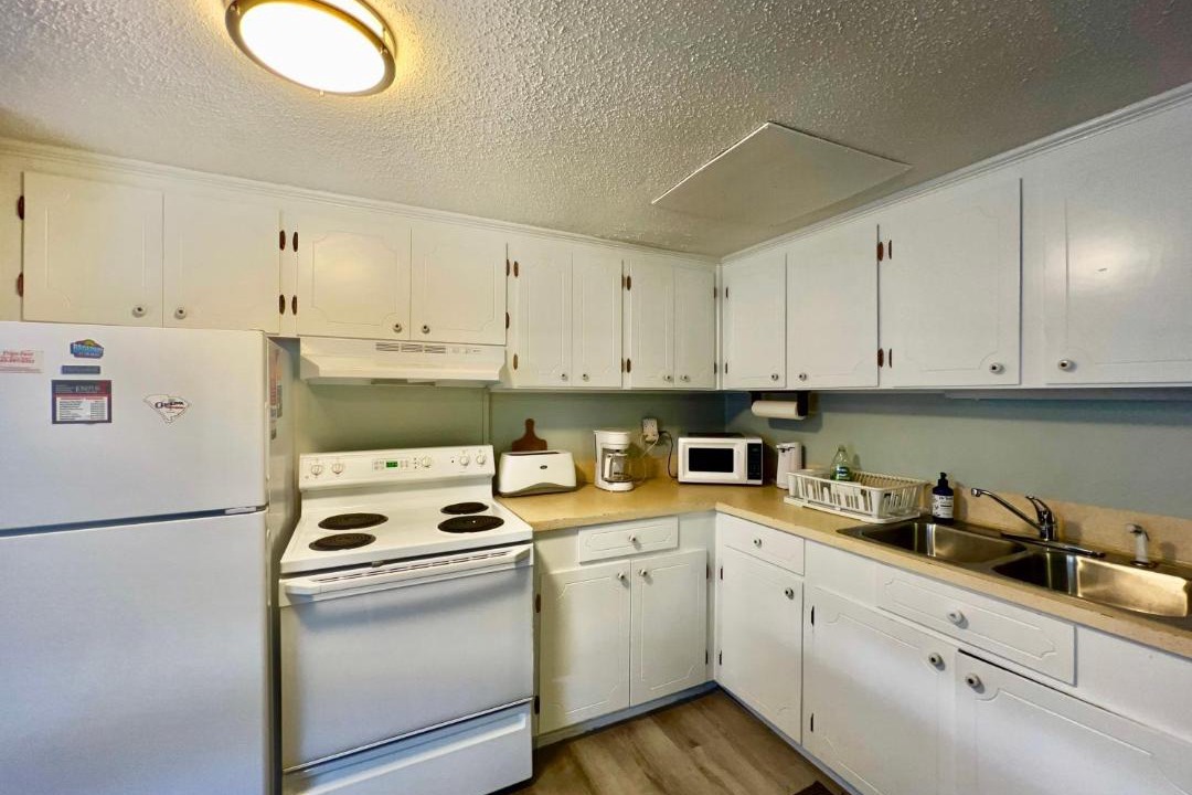 Photo of Kitchen in Crescent Beach