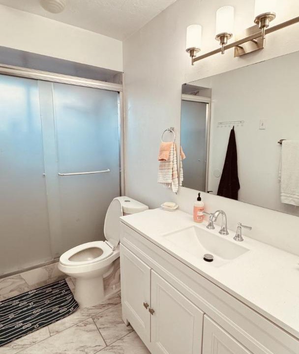Photo of Bathroom in Sandalwood