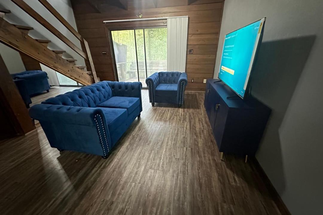 Photo of Livingroom in Tallahassee