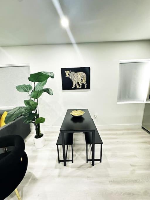 Photo of Livingroom in Allapattah