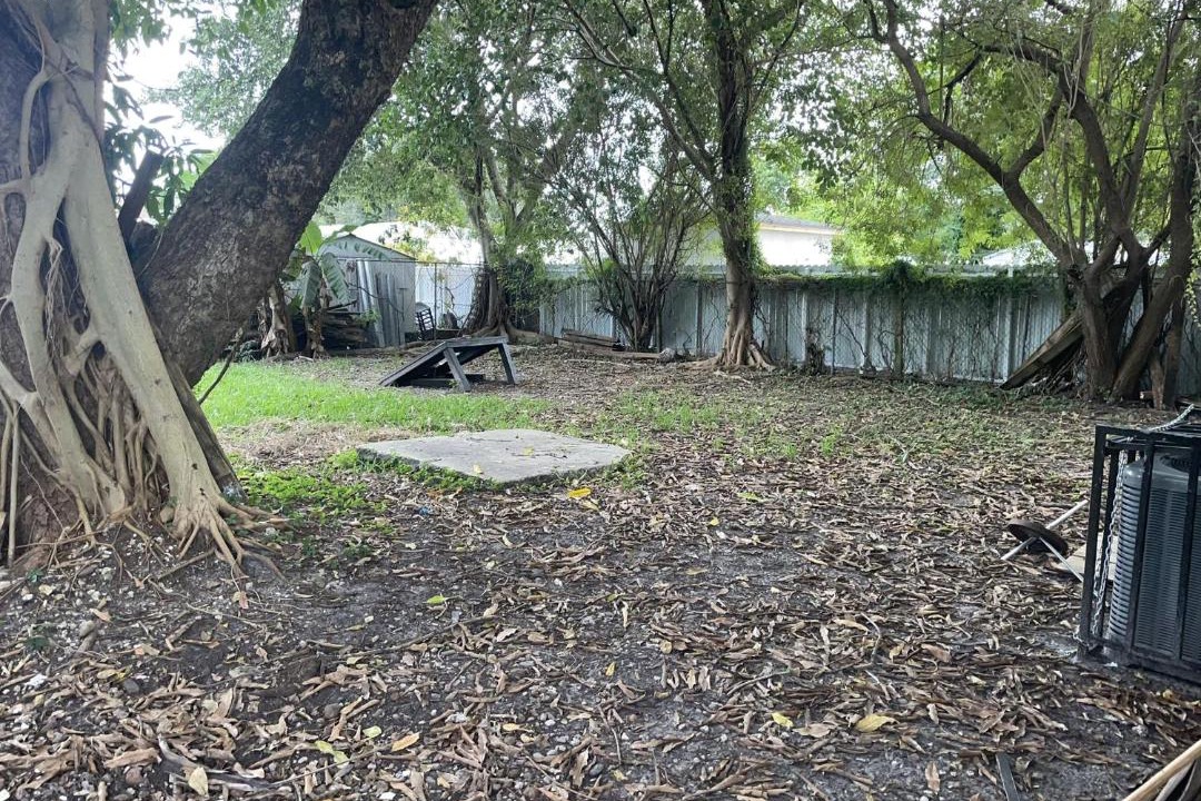 Photo of Others in Seybold