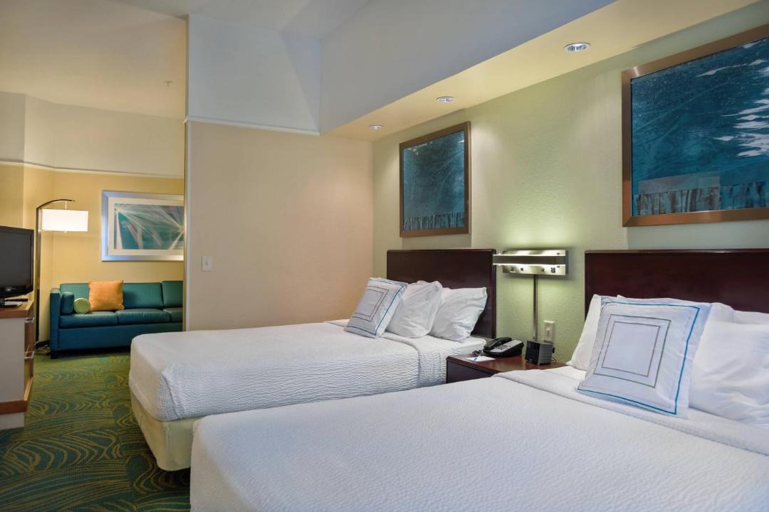 Photo of Bedroom in Feather Sound