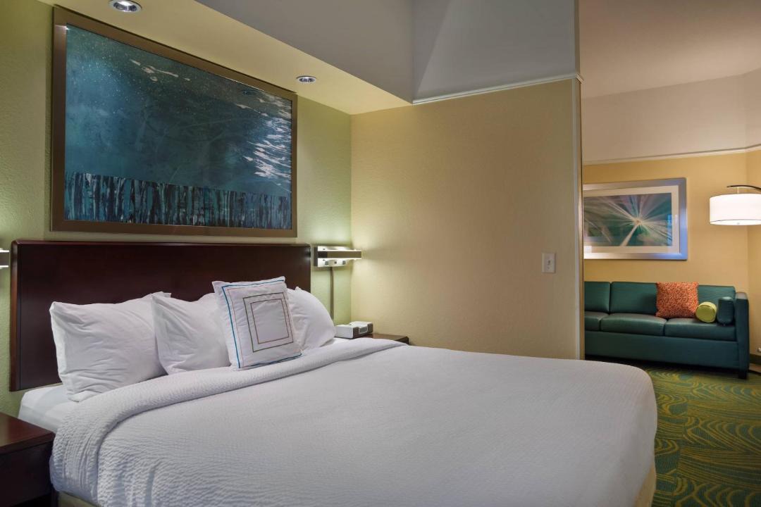 Photo of Bedroom in Feather Sound