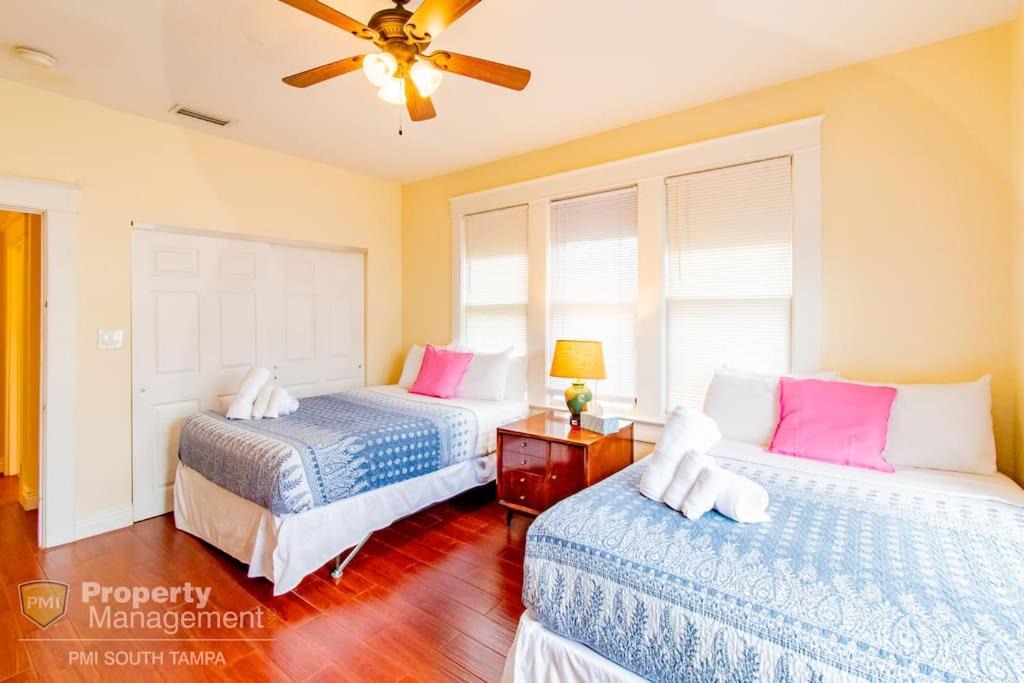 Photo of Bedroom in Hyde Park