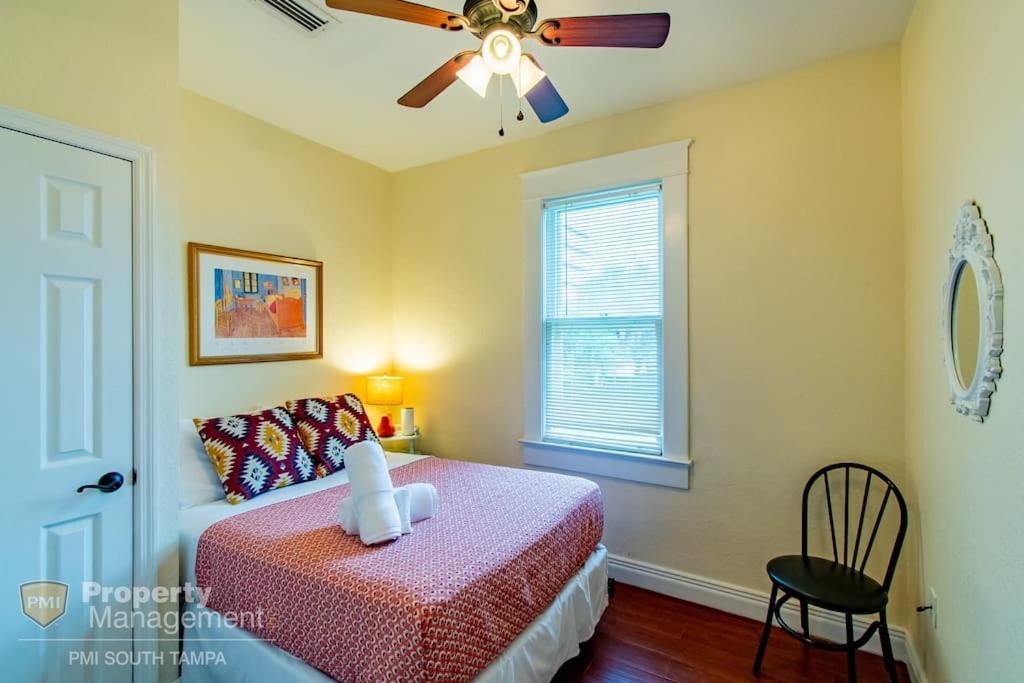 Photo of Bedroom in Hyde Park