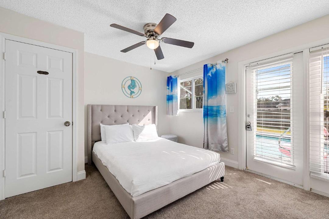 Photo of Bedroom in Pinellas Park
