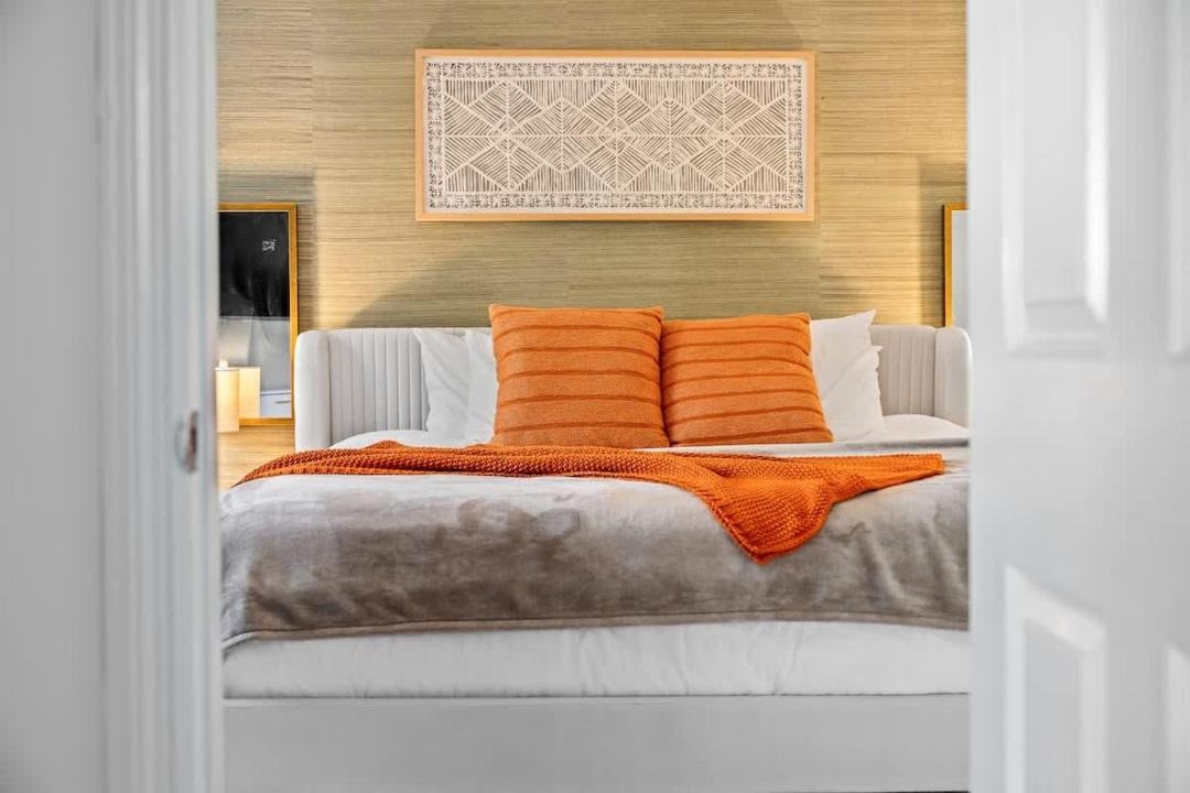 Photo of Bedroom in Arlington Park