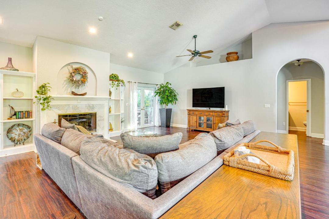 Photo of Others in Indian River Estates