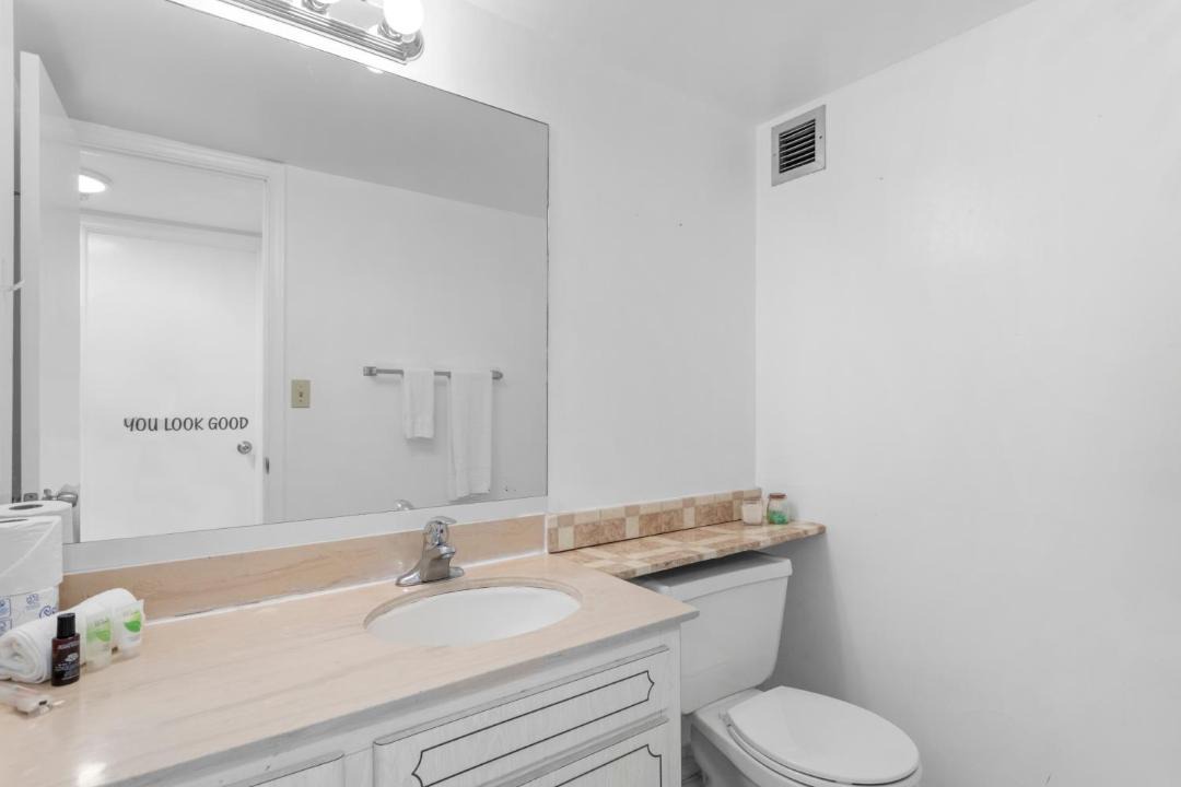 Photo of Bathroom in Bay Harbor Islands
