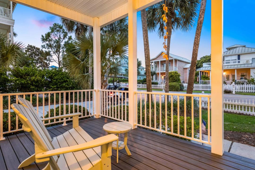 Photo of Patio Balcony in Crystal Shores