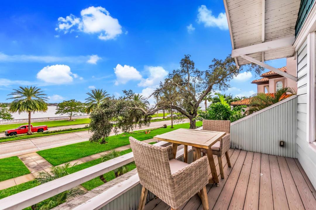 Photo of Patio Balcony in Hyde Park