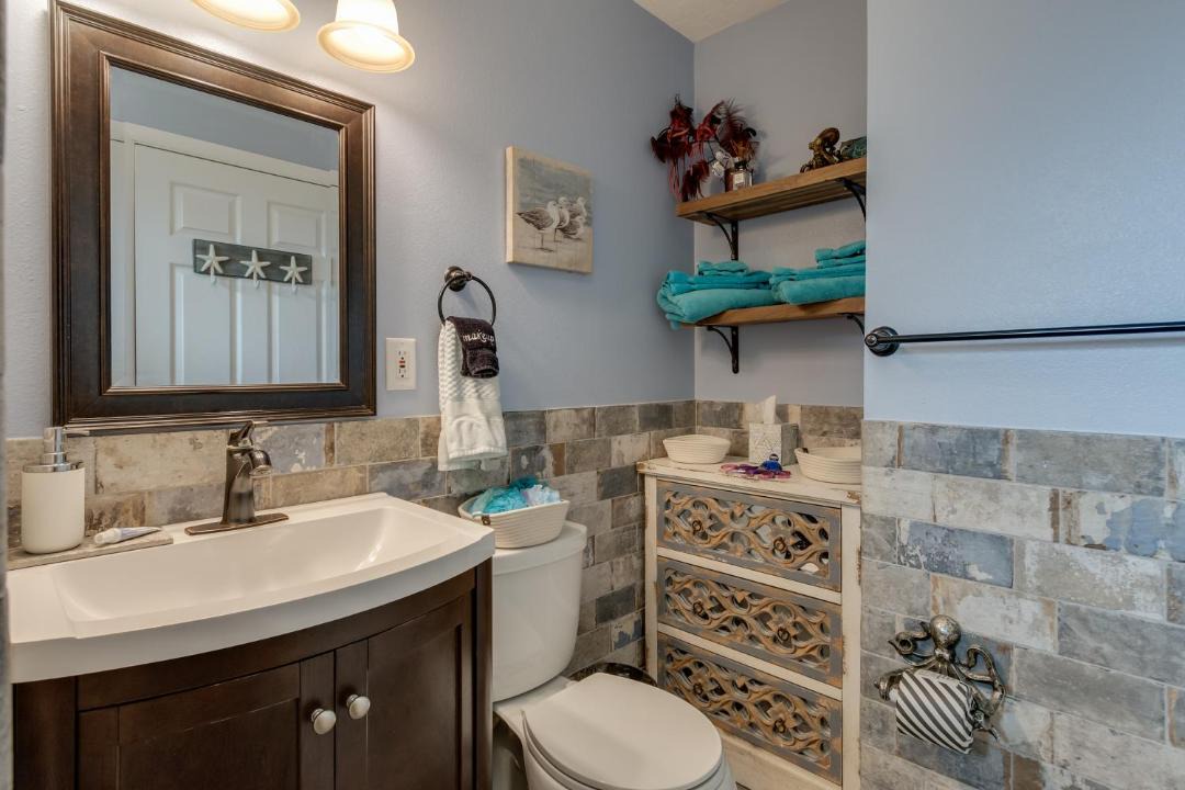 Photo of Bathroom in Melbourne Beach